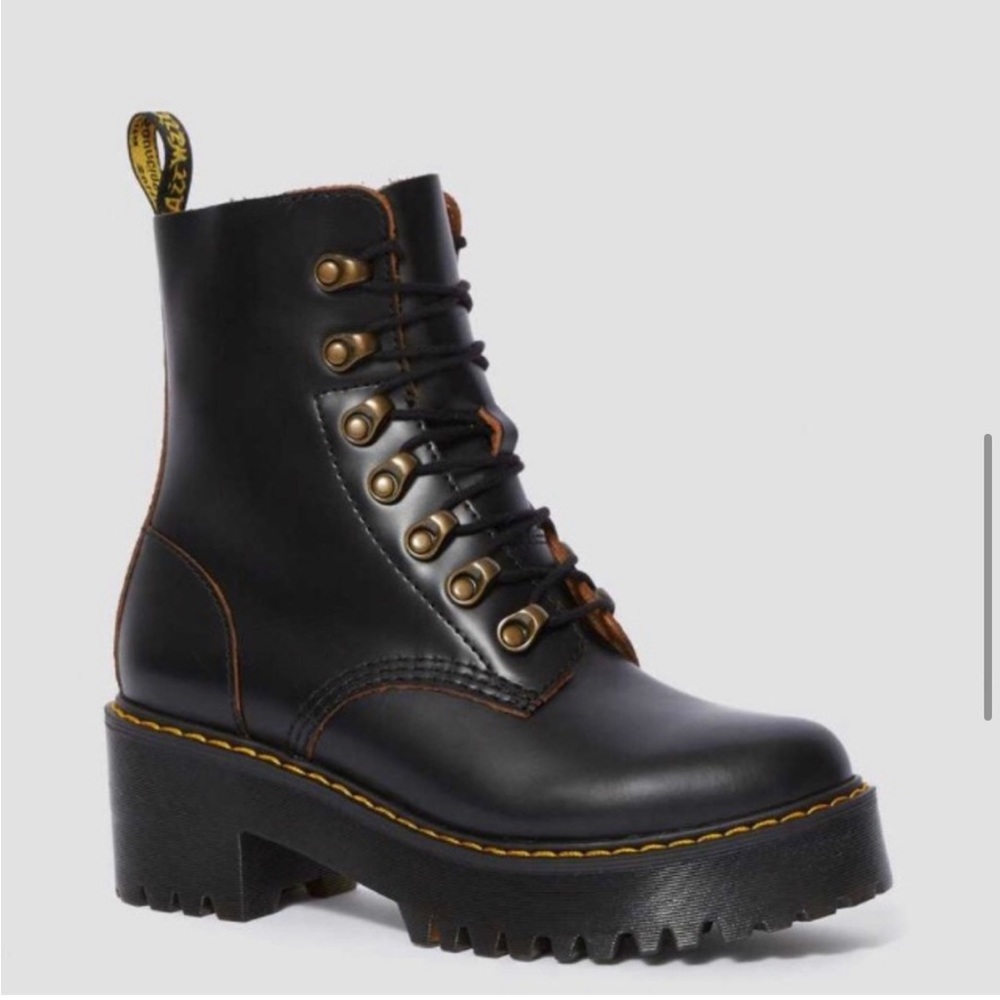 Dr MARTENS LEONA BLACK Vintage Smooth Size:8 - Picture 12 of 12